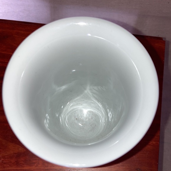 Vintage and rare Starbucks 2010 holiday tall mug - Picture 2 of 3